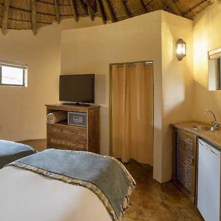 Bush Bungalows At Sun City Resort Rustenburg Bagian luar foto